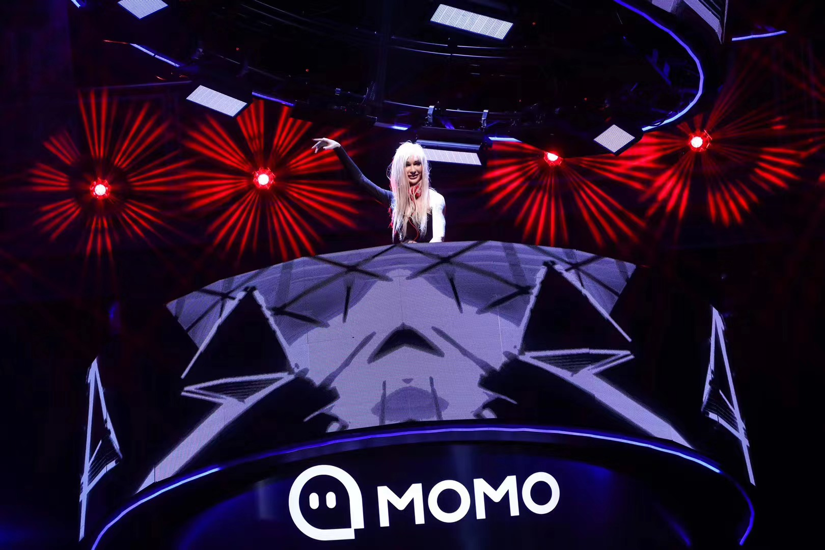 Six common approaches in stage design